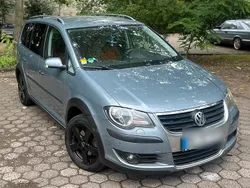 Silber Gebraucht 2008 VW Touran Cross Van / Kleinbus | 3.600 € (Fairer Preis)