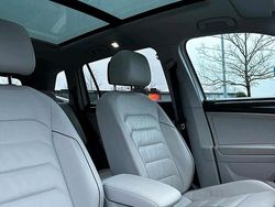 Weiß Gebraucht 2018 VW Tiguan Allspace Highline SUV | 28.000 € (Teuer)