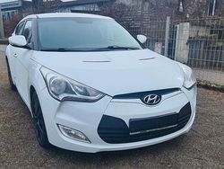 Weiß Gebraucht 2012 Hyundai Veloster Trend Kleinwagen | 7.900 € (Etwas zu teuer)