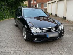 Schwarz Gebraucht 2006 Mercedes C55 AMG AMG Kombi | 10.000 €