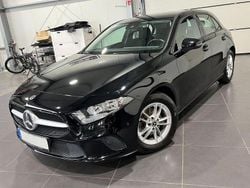 Nachtschwarz unilack Gebraucht 2020 Mercedes A180 Limousine | 18.995 € (Fairer Preis)