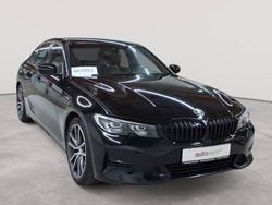 Schwarz uni Gebraucht 2022 BMW 318 Sport Line Limousine | 23.590 € (Guter Preis)