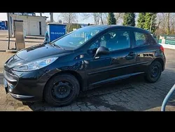 Schwarz Gebraucht 2007 Peugeot 207 Kleinwagen | 1.450 €