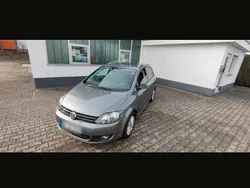 Grau Gebraucht 2011 VW Golf Plus Van / Kleinbus | 7.400 € (Guter Preis)