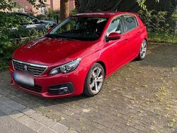 Rot Gebraucht 2017 Peugeot 308 Kombi | 9.500 € (Fairer Preis)