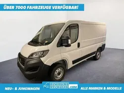 Weiss Gebraucht 2023 Fiat Ducato Van | 30.890 € (Fairer Preis)