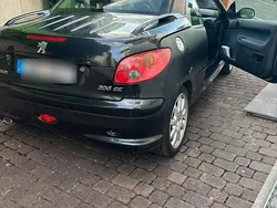 Schwarz Gebraucht 2006 Peugeot 206 CC Cabrio | 2.000 € (Fairer Preis)