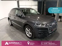 Grau Gebraucht 2020 Audi Q5 Basis SUV | 28.550 € (Fairer Preis)
