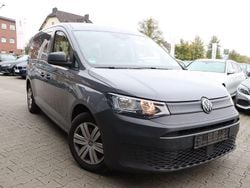 Grau Gebraucht 2021 VW Caddy Maxi Comfortline Van / Kleinbus | 15.102 € (Guter Preis)