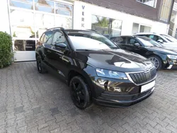 Schwarz Gebraucht 2020 Skoda Karoq Ambition SUV | 19.900 € (Guter Preis)