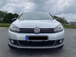 Grau Gebraucht 2011 VW Golf VI Kleinwagen | 6.500 € (Fairer Preis)