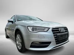 Silber Gebraucht 2014 Audi A3 Ambiente Limousine | 11.500 € (Fairer Preis)