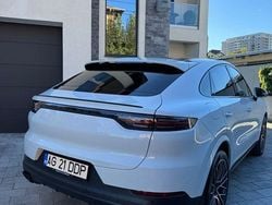 Weiß Gebraucht 2020 Porsche Cayenne SUV | 64.000 € (Guter Preis)