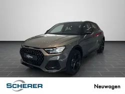 Grau Neu 2025 Audi A1 Sport Kleinwagen | 33.990 € (Fairer Preis)