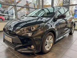 Schwarz Gebraucht 2023 Mazda 2 Limousine | 19.995 € (Fairer Preis)