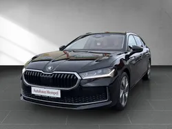Schwarz Neu 2025 Skoda Superb Selection Kombi | 47.990 € (Fairer Preis)