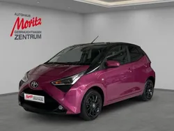 Violett Gebraucht 2018 Toyota Aygo Kleinwagen | 8.770 € (Fairer Preis)