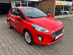 Rot Gebraucht 2018 Ford Fiesta Titanium Kleinwagen | 8.490 € (Fairer Preis)