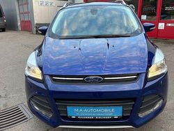Blau Gebraucht 2015 Ford Kuga SYNC Edition SUV | 7.900 € (Superpreis)