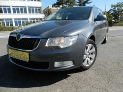 Grau Gebraucht 2013 Skoda Superb Ambition Limousine | 5.700 € (Superpreis)