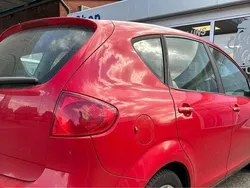 Rot Gebraucht 2005 Seat Altea Van / Kleinbus | 1.200 € (Guter Preis)