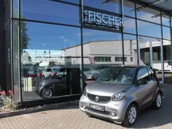 Grau Gebraucht 2019 Smart ForTwo Coupé Kleinwagen | 15.990 € (Etwas zu teuer)