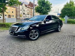 Schwarz Gebraucht 2012 Mercedes E200 Elegance Limousine | 13.000 € (Etwas zu teuer)