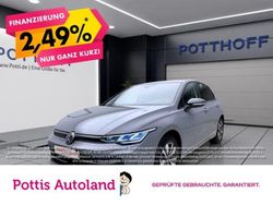 Mondsteingrau Gebraucht 2024 VW Golf VIII Goal Limousine | 24.977 € (Superpreis)