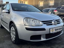 Silber Gebraucht 2004 VW Golf V Trendline Limousine | 4.299 € (Etwas zu teuer)