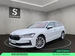 Purity weiss Neu 2024 Skoda Superb LAURIN & KLEMENT Kombi | 42.980 € (Etwas zu teuer)