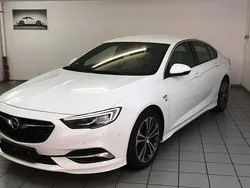 Schneeweiss/olympic/summit Gebraucht 2018 Opel Insignia OPC Limousine | 19.500 € (Fairer Preis)