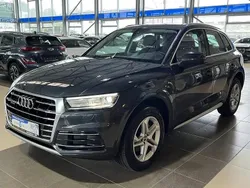 Grau Gebraucht 2020 Audi Q5 Sport SUV | 26.000 € (Superpreis)