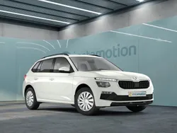 Weiß Gebraucht 2025 Skoda Kamiq Essence SUV | 24.700 € (Etwas zu teuer)
