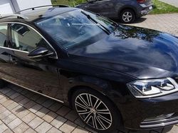 Schwarz Gebraucht 2013 VW Passat Exclusive Kombi | 11.990 € (Teuer)