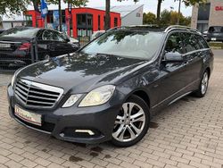 Grau Gebraucht 2010 Mercedes E250 Avantgarde Kombi | 8.990 € (Guter Preis)