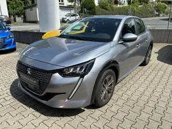 Lack grau artense/typ aussenverkleidung metalliclackierung Gebraucht 2021 Peugeot e-208 Active Kleinwagen | 16.480 € (Fairer Preis)