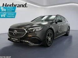 Grau Gebraucht 2024 Mercedes E300 AMG Kombi | 55.490 € (Guter Preis)
