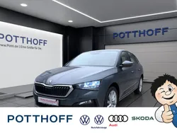 Quarz grau Gebraucht 2020 Skoda Scala Style Kleinwagen | 18.500 € (Fairer Preis)
