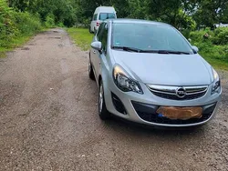 Grau Gebraucht 2014 Opel Corsa Energy Kleinwagen | 5.300 € (Fairer Preis)