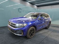 Blau Gebraucht 2024 VW Touareg R-line SUV | 64.730 € (Etwas zu teuer)