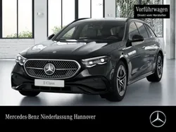 Schwarz Gebraucht 2025 Mercedes E200 AMG Limousine | 64.950 €