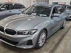 Grau Gebraucht 2023 BMW 320 Shadowline Limousine | 27.299 € (Superpreis)