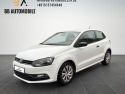 Weiß Gebraucht 2016 VW Polo Trendline Kleinwagen | 7.900 € (Guter Preis)