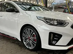 Weiß Gebraucht 2021 Kia ProCeed Kleinwagen | 26.000 € (Fairer Preis)