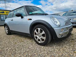 Silber Gebraucht 2005 Mini Cooper Kleinwagen | 3.700 € (Etwas zu teuer)