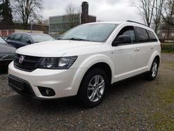 Weiß Gebraucht 2014 Fiat Freemont Black Code SUV | 9.899 € (Fairer Preis)