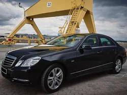 Schwarz Gebraucht 2011 Mercedes E300 Avantgarde Limousine | 18.800 € (Etwas zu teuer)