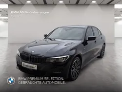 Schwarz Gebraucht 2021 BMW 330e M Sport Limousine | 35.206 € (Fairer Preis)
