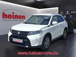 Weiß Gebraucht 2025 Suzuki Vitara Comfort SUV | 21.799 € (Guter Preis)