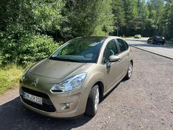 Beige Gebraucht 2010 Citroën C3 Exclusive Kleinwagen | 7.990 €